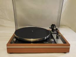 Naald Thorens TD145 Platenspeler